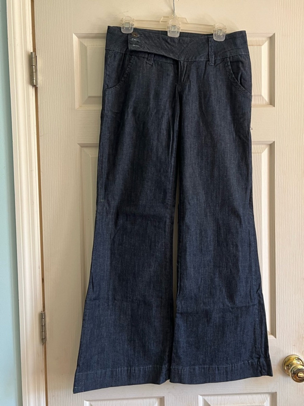 Dark Blue Wide-Leg Women's Jeans - Low-Rise Flare